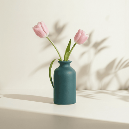 aeira™ Cleo Vase